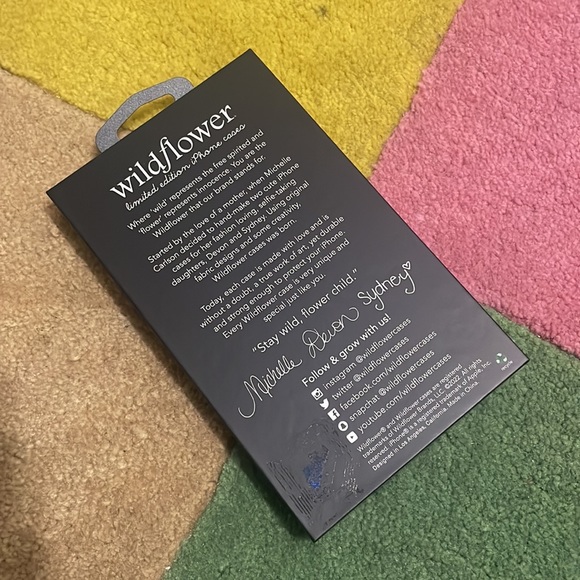 blue heart wildflower iphone 12 case - Picture 2 of 3